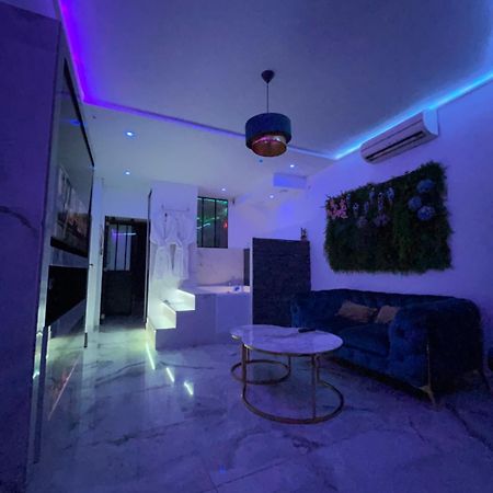 Apartamento Le Blue Aubervilliers Exterior foto