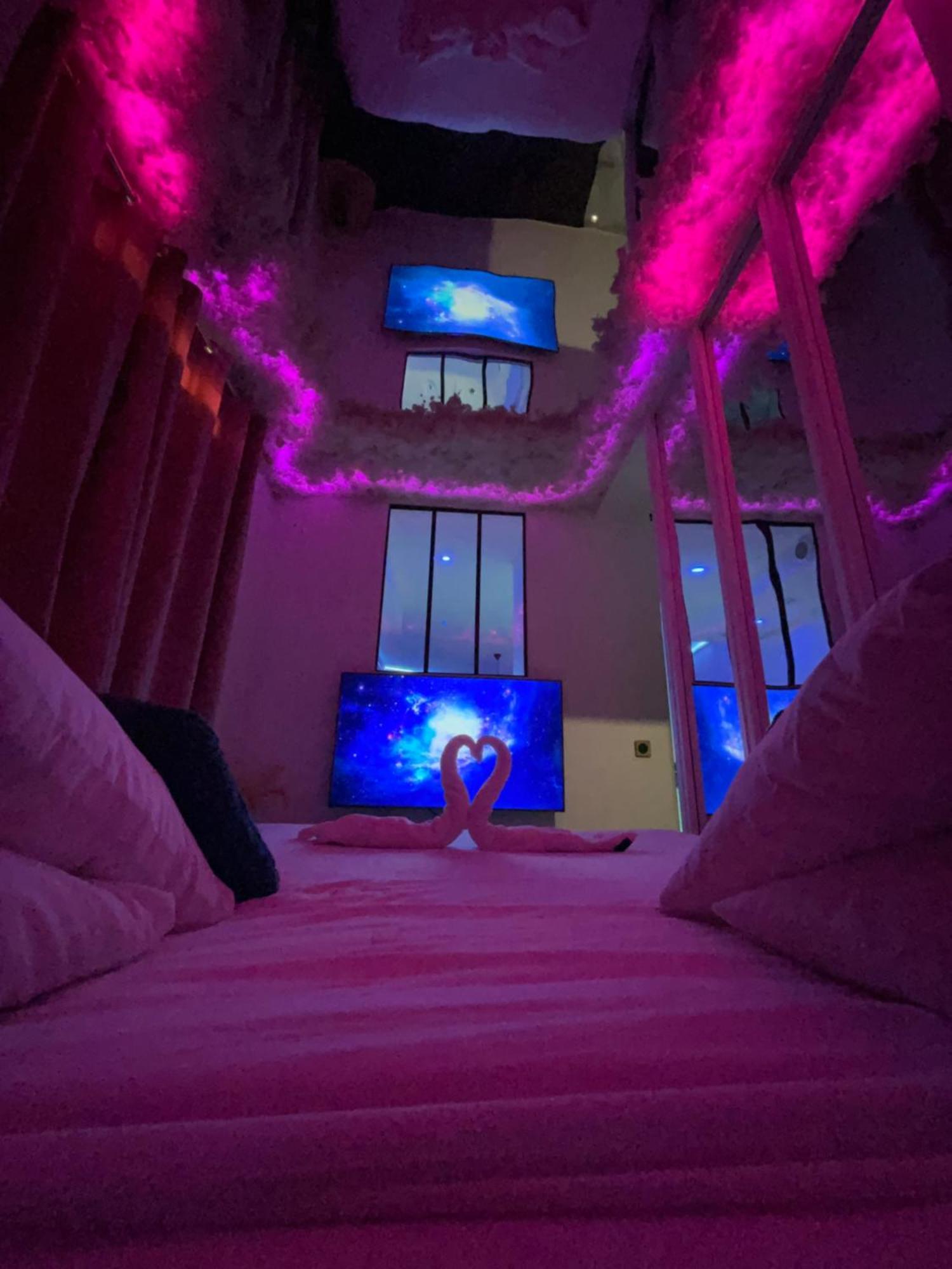 Apartamento Le Blue Aubervilliers Exterior foto